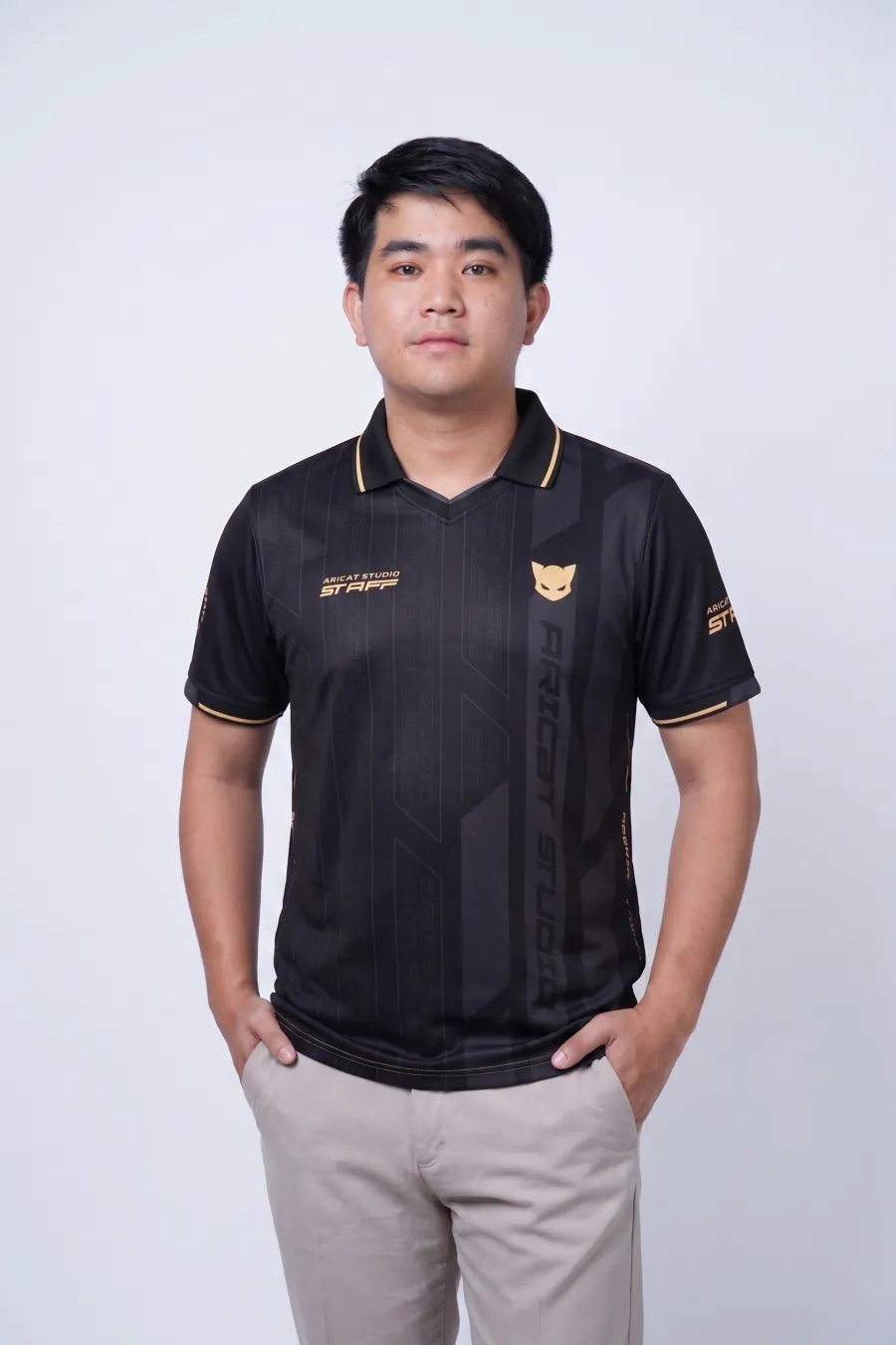 พัทธ์ ศรีสอ้าน